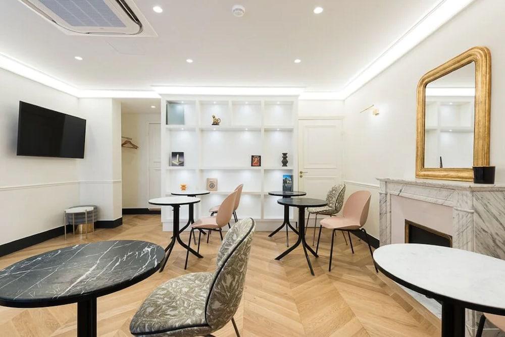 Hotel Léna 3*