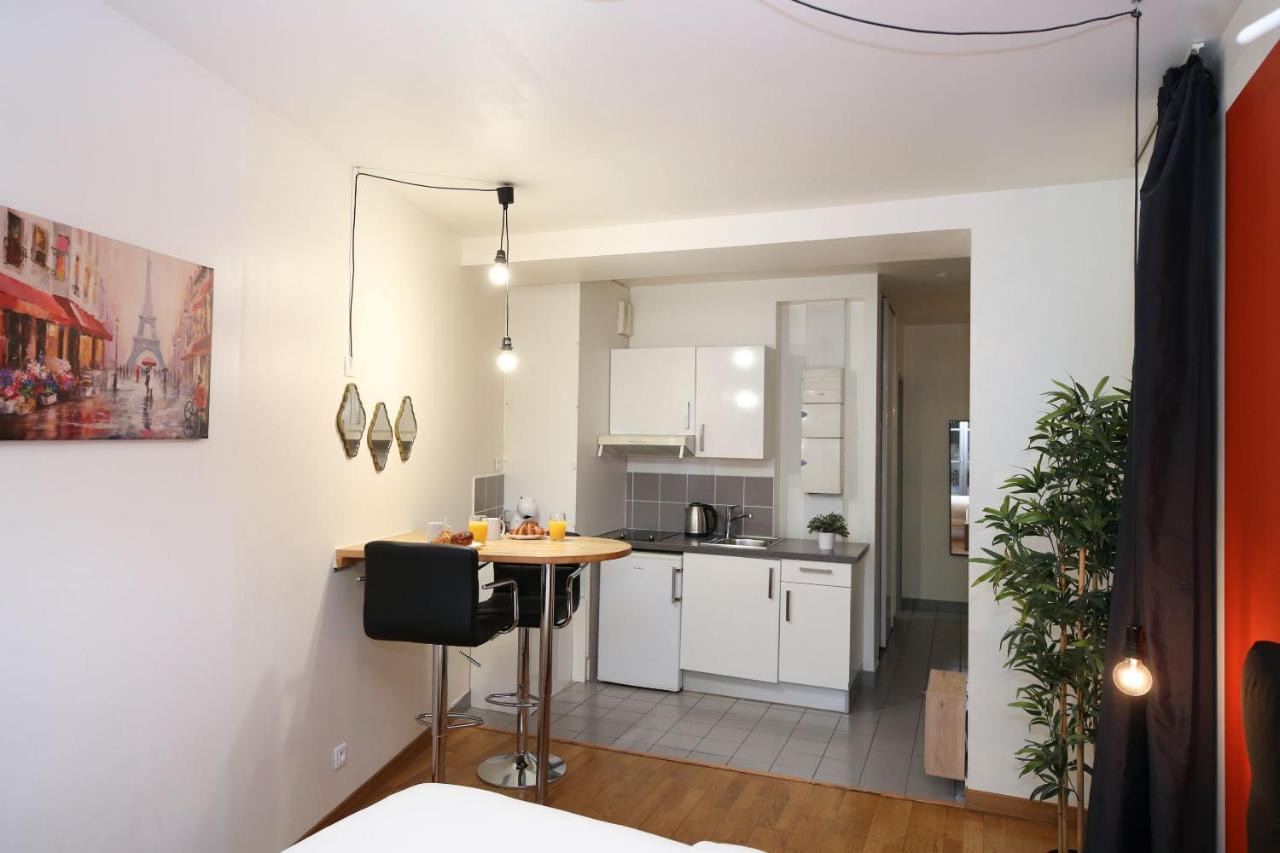 101 - Studio Confortable Avec Kitchenette 5 Apartment