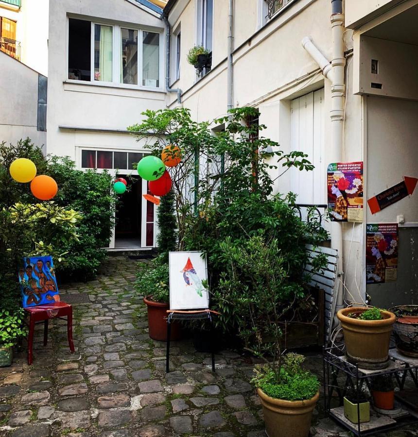 Apartment Loft D'artiste In Teddy Bear Neighborhood