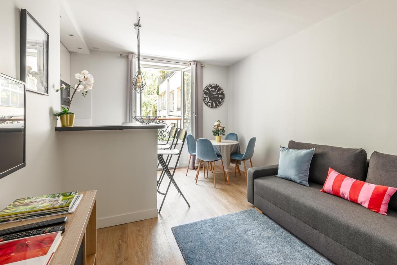 1 Bedroomed Repos Appartamento Parigi