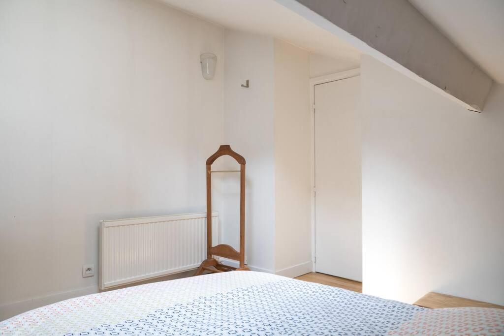Town House, With Garden And Parking Parigi
