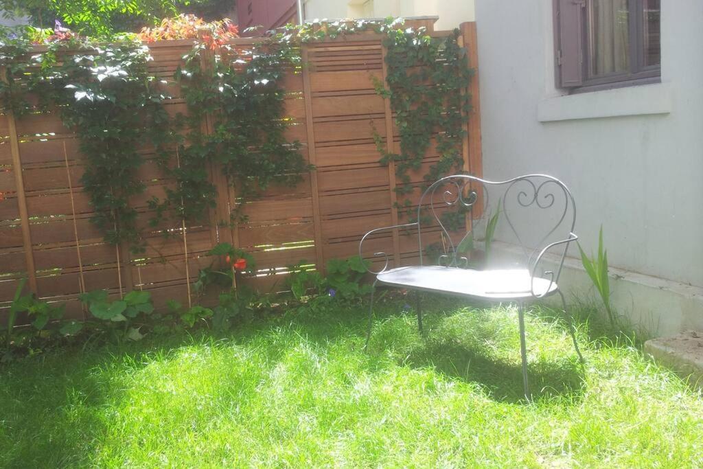 Casa vacanze Town House, With Garden And Parking Parigi