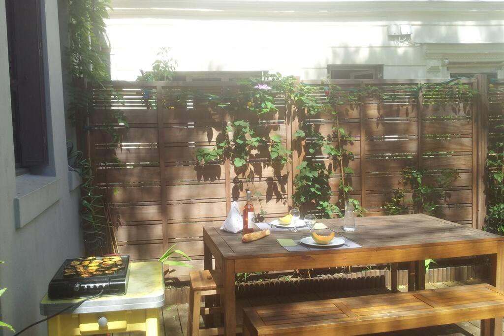Casa vacanze Town House, With Garden And Parking *