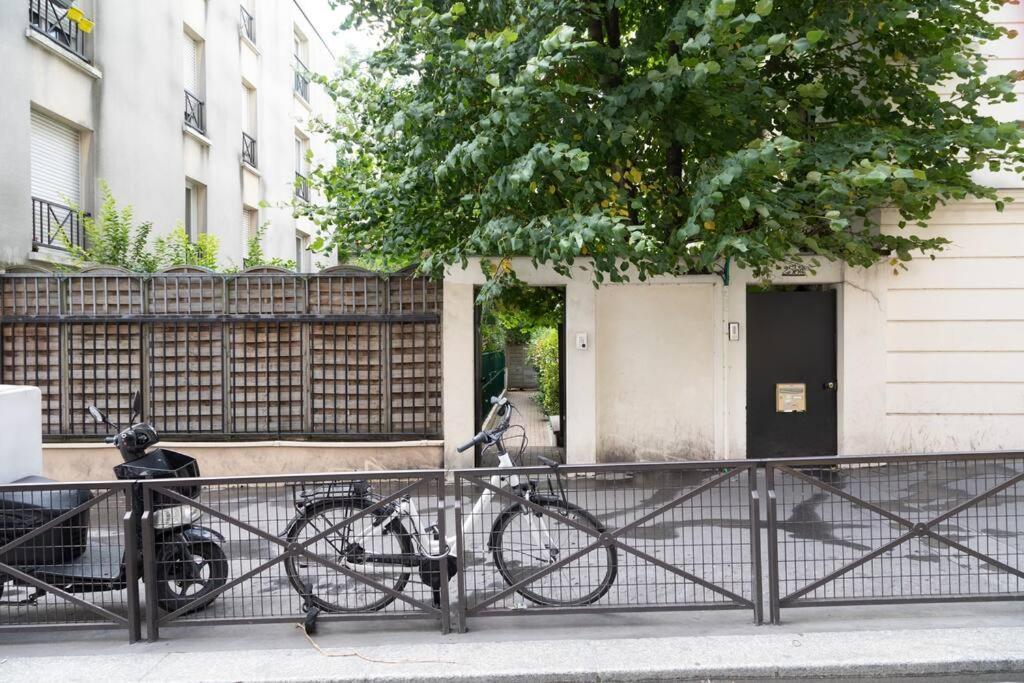 Town House, With Garden And Parking * Parigi