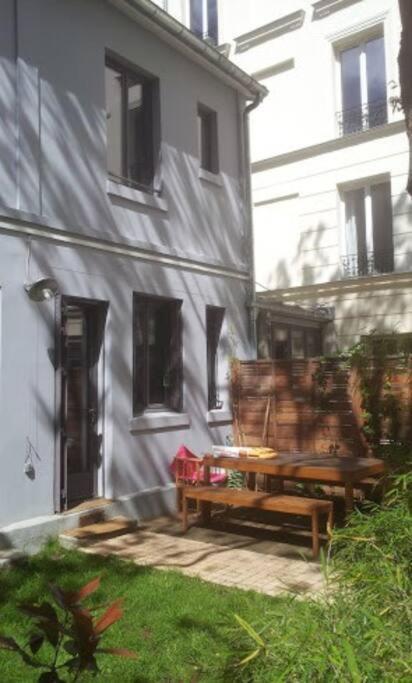 Casa vacanze Town House, With Garden And Parking