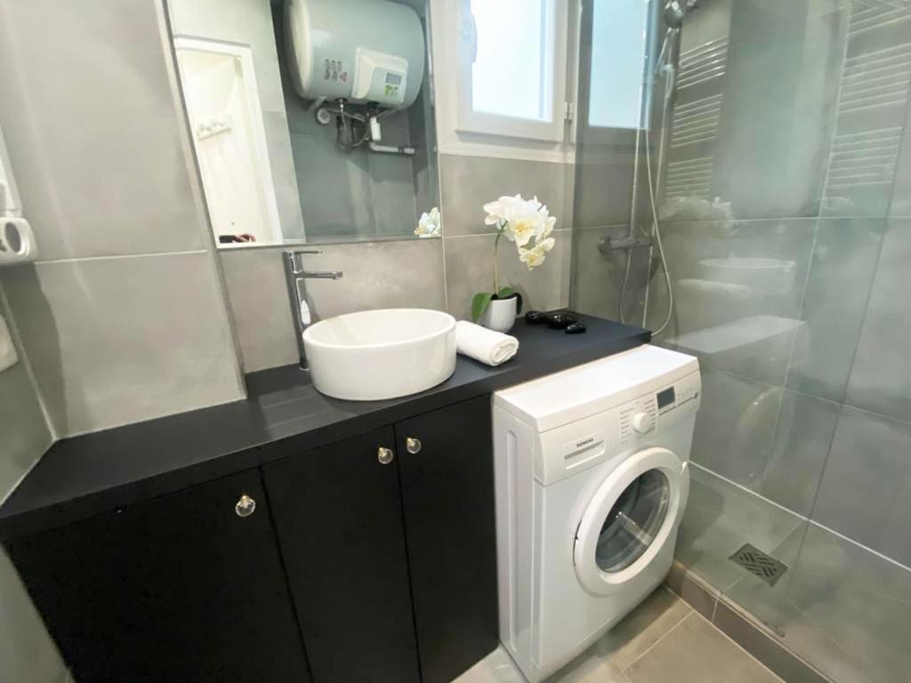 Studio Lumineux Et Bien Equipe A 15 - 2p - Flat-guest Appartamento