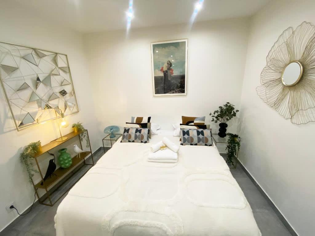 Studio Lumineux Et Bien Equipe A 15 - 2p - Flat-guest Appartamento