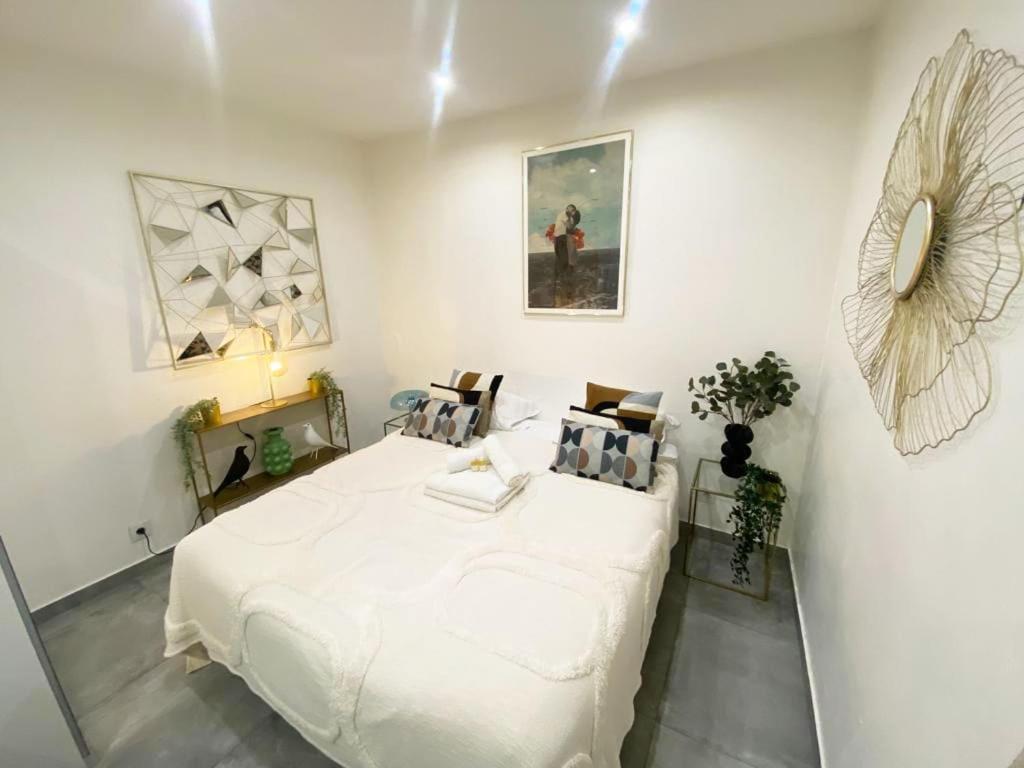 Studio Lumineux Et Bien Equipe A 15 - 2p - Flat-guest Appartamento *