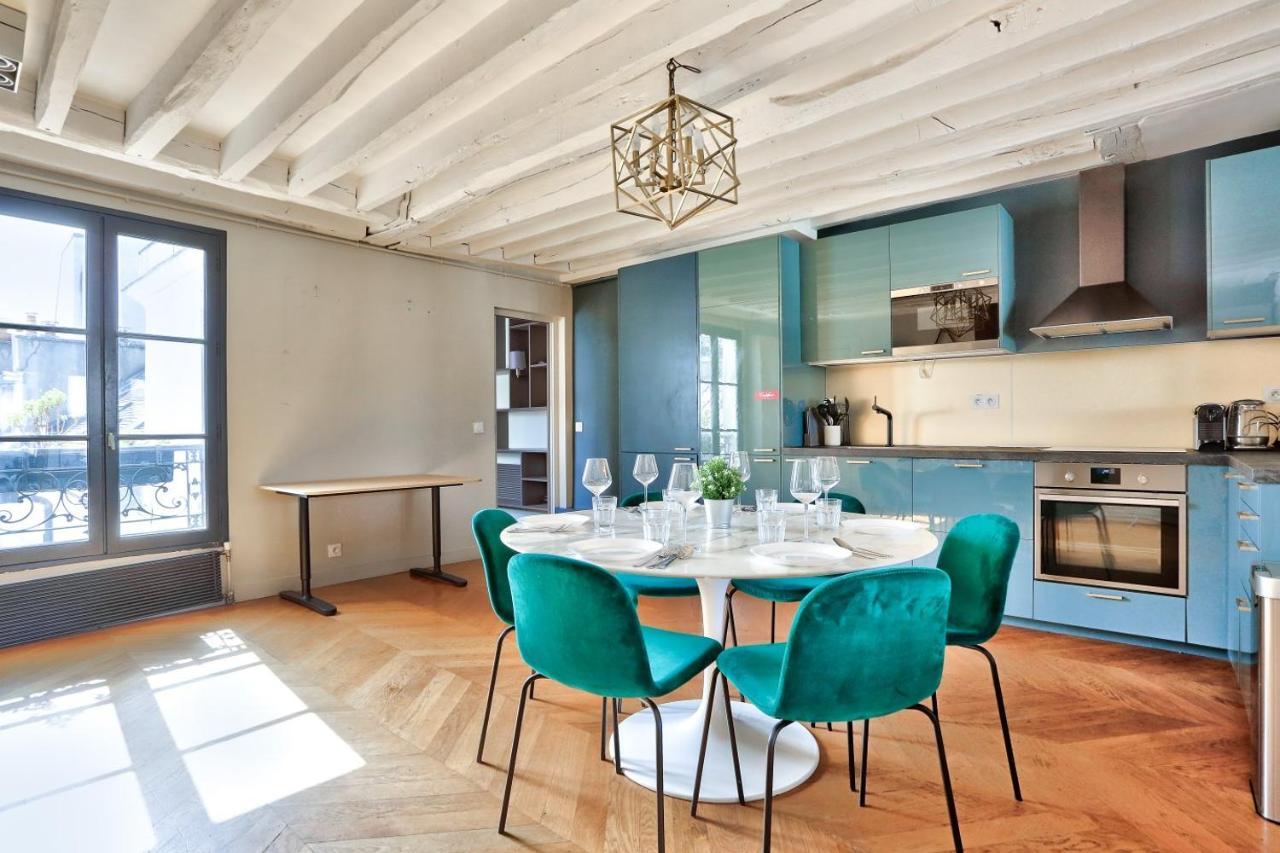 Le Marais Superb Terrace Free Netflix