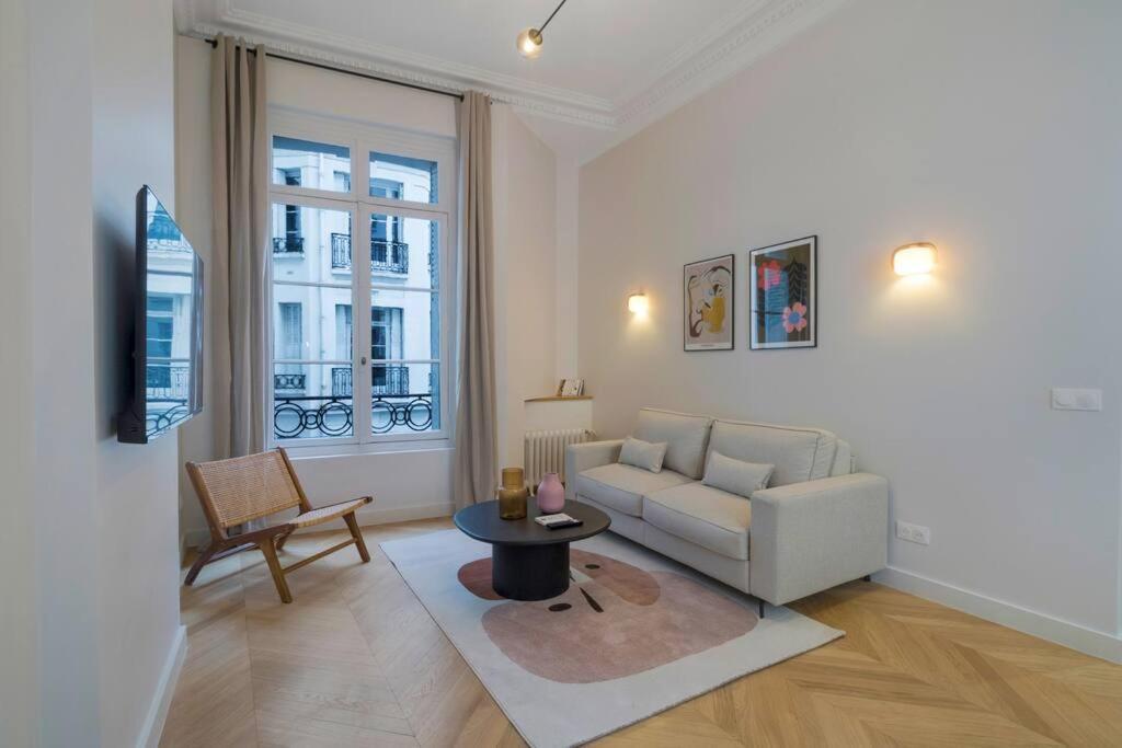 Appartamento 6pers#2bedrooms#victor Hugo#arc De Triomphe Parigi