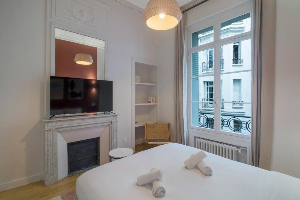 6pers#2bedrooms#victor Hugo#arc De Triomphe * Parigi