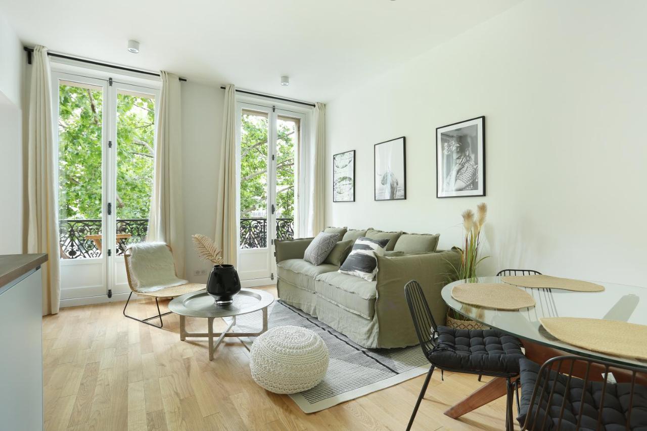 Center Of By Prestige Apartment Paris