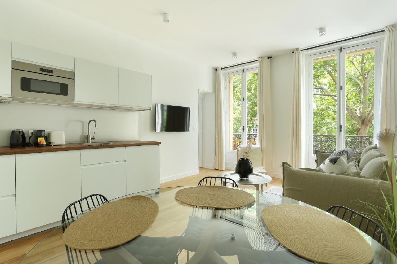 Center Of By Prestige Paris