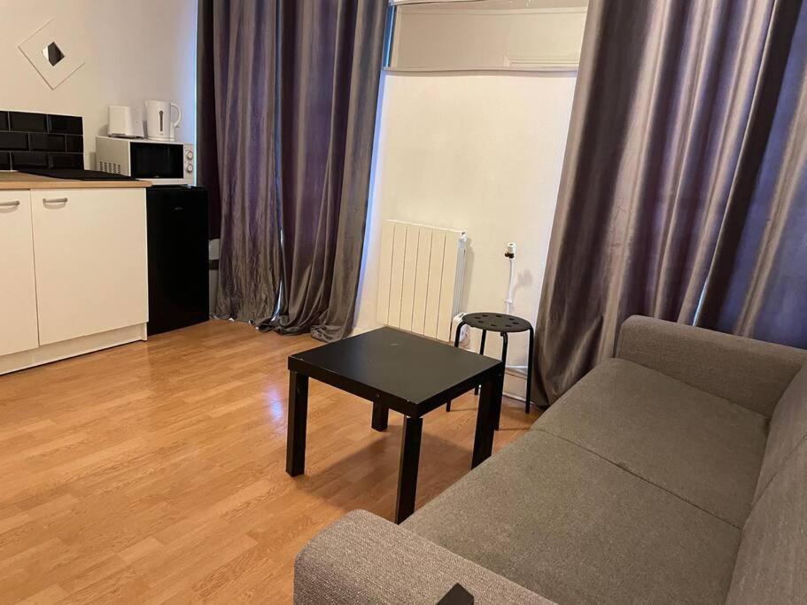 Apartment 14 *