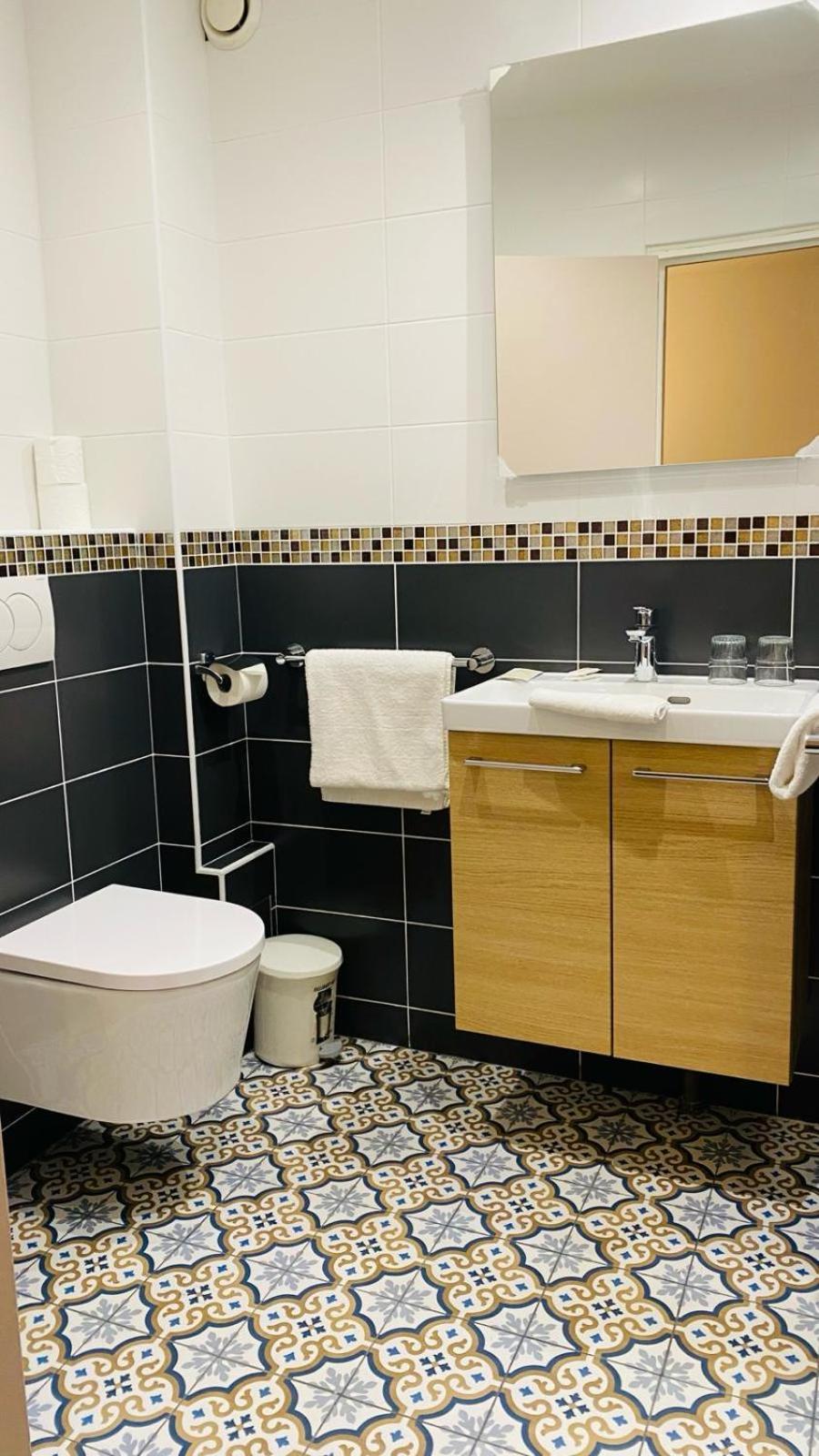 Gambetta Hotel Paris
