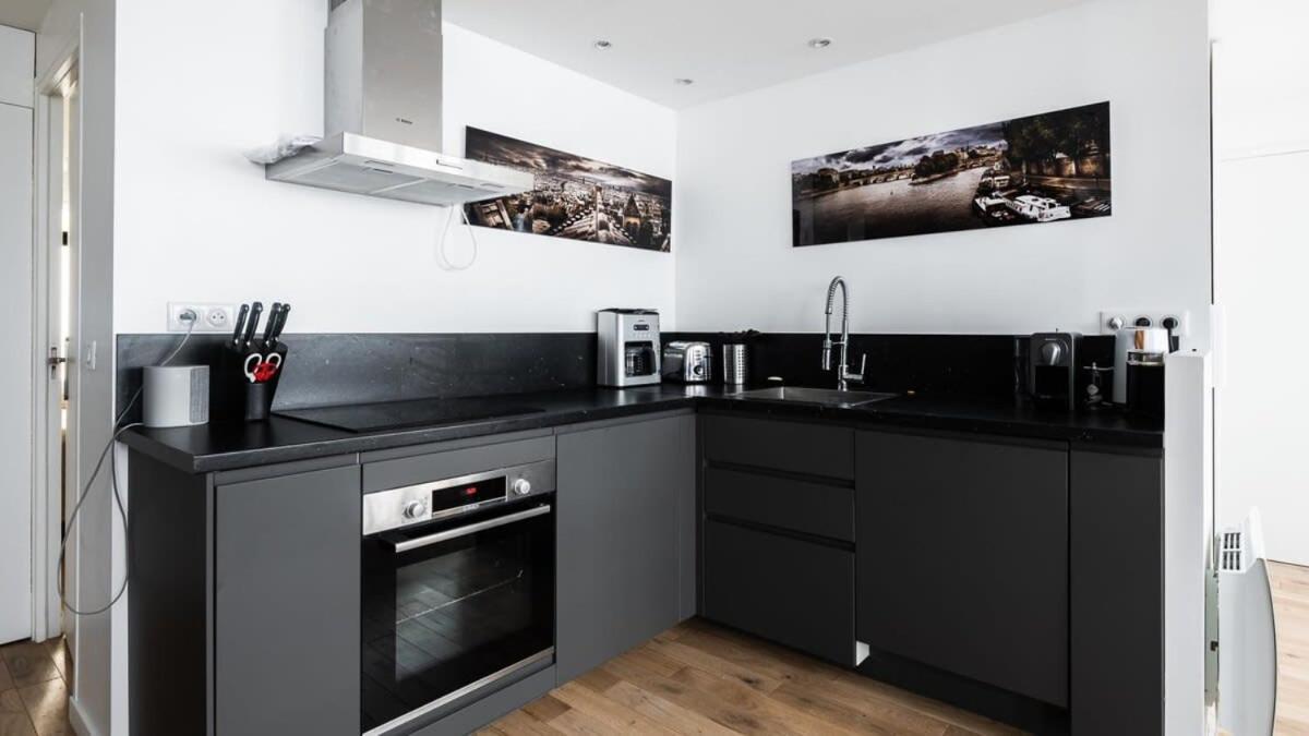 Bright & Renovated 3bd For 8 Guests In Le Marais! Appartamento