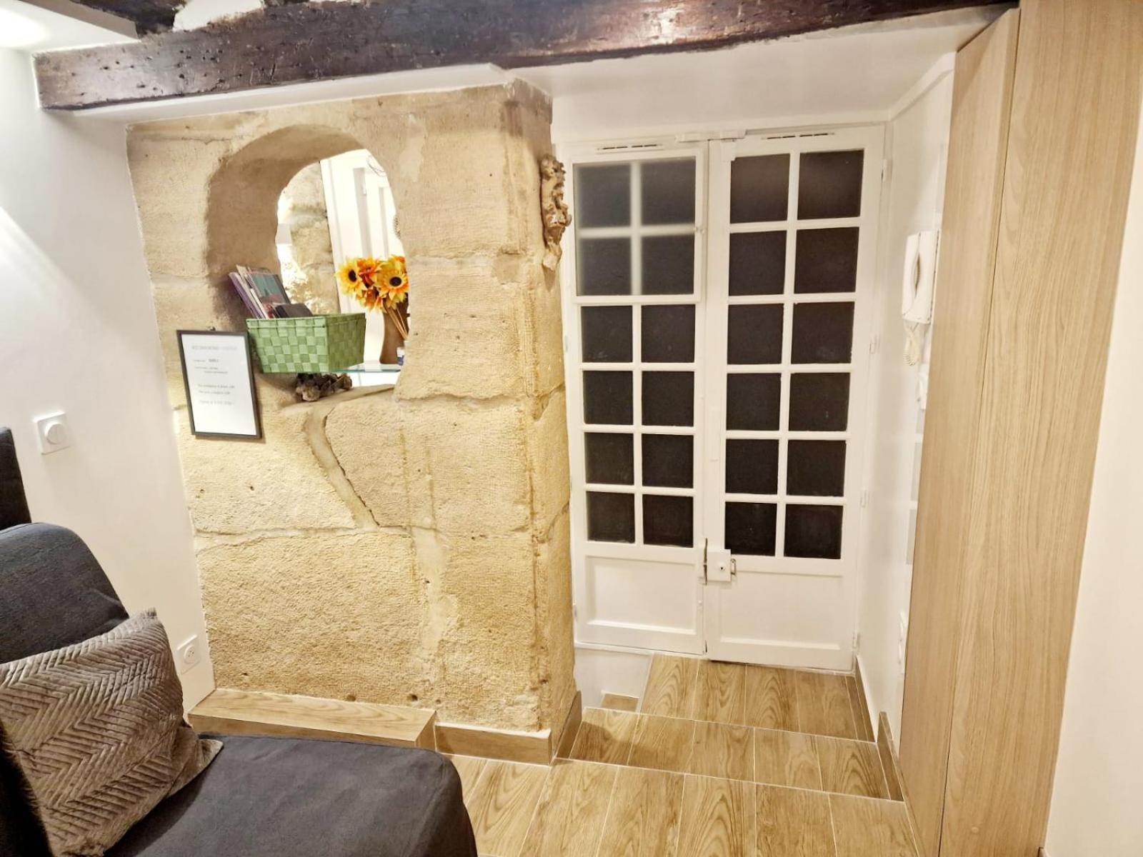 Au Coeur Du Paris. Apartment