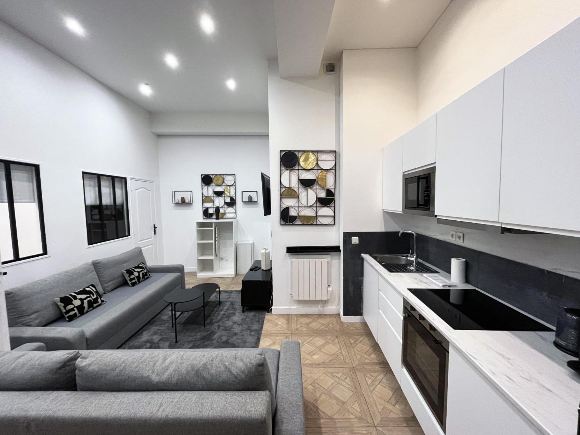 Urban Flat 66 - Pretty 3 Bedroom In *