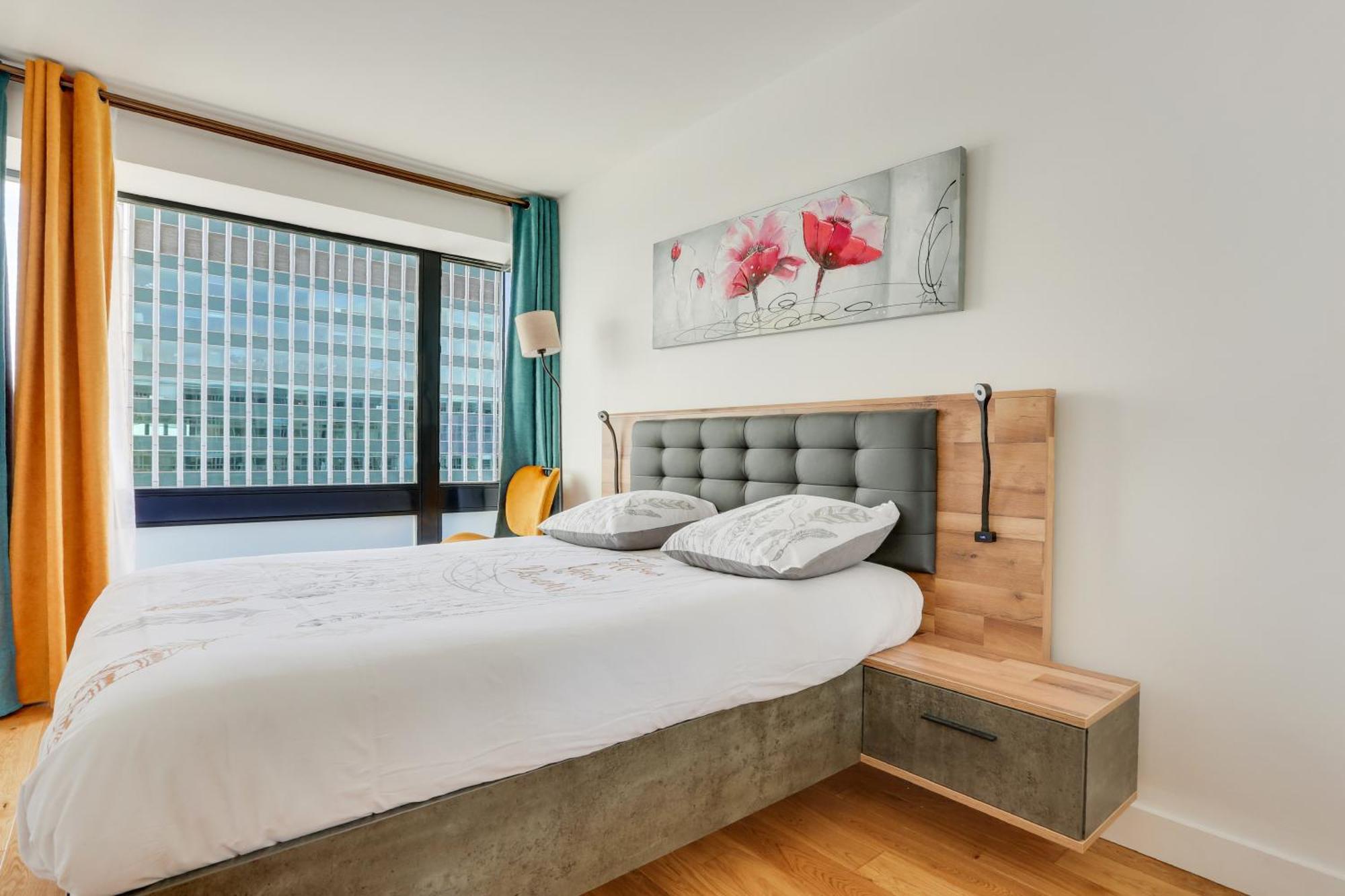 Appartamento Luxury 75m2 With Eiffel Tower View, 1 Min Metro, Parking