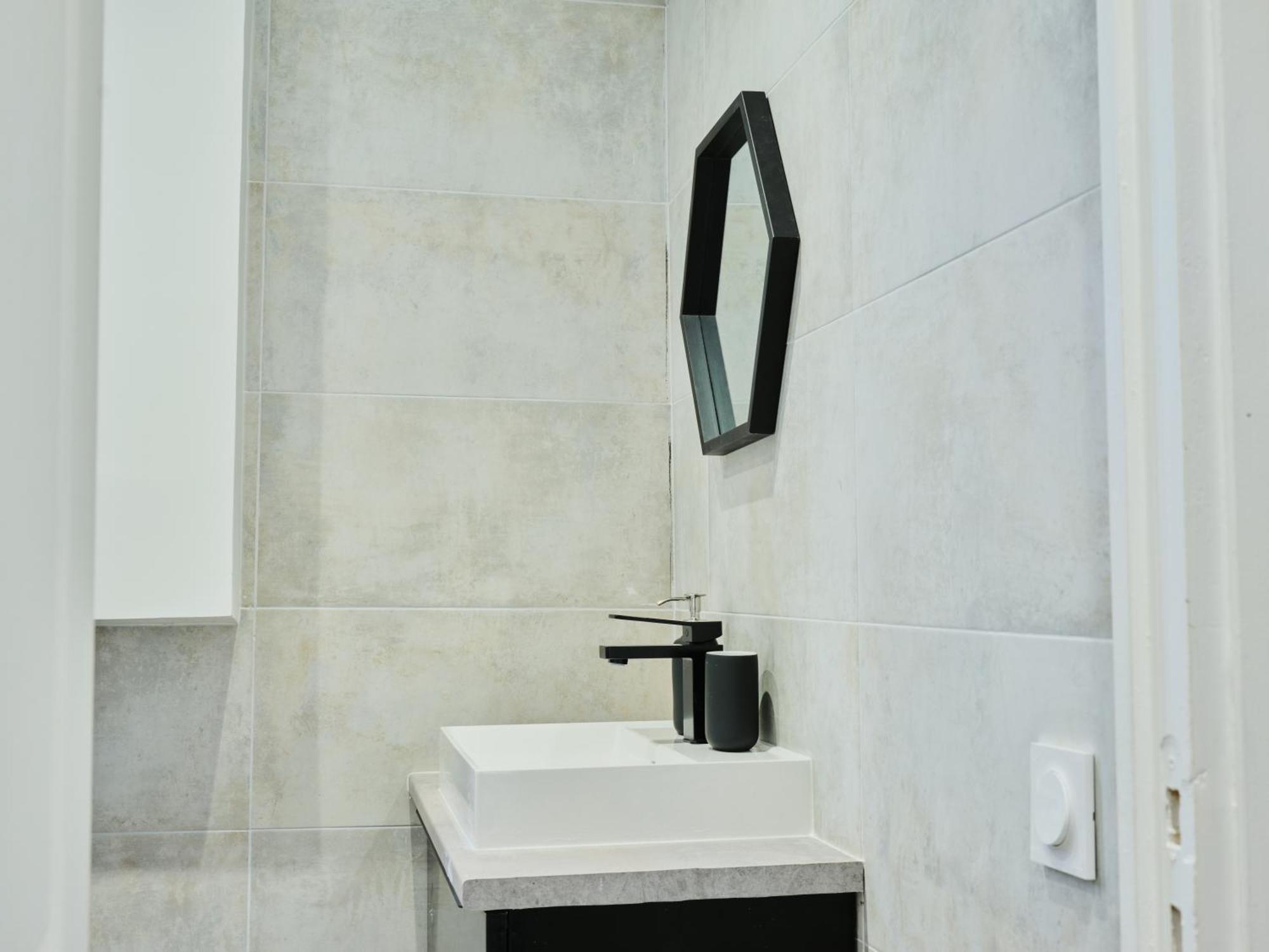 Apartment Bel Au Charme Parisien, Pour 6 Personnes Paris