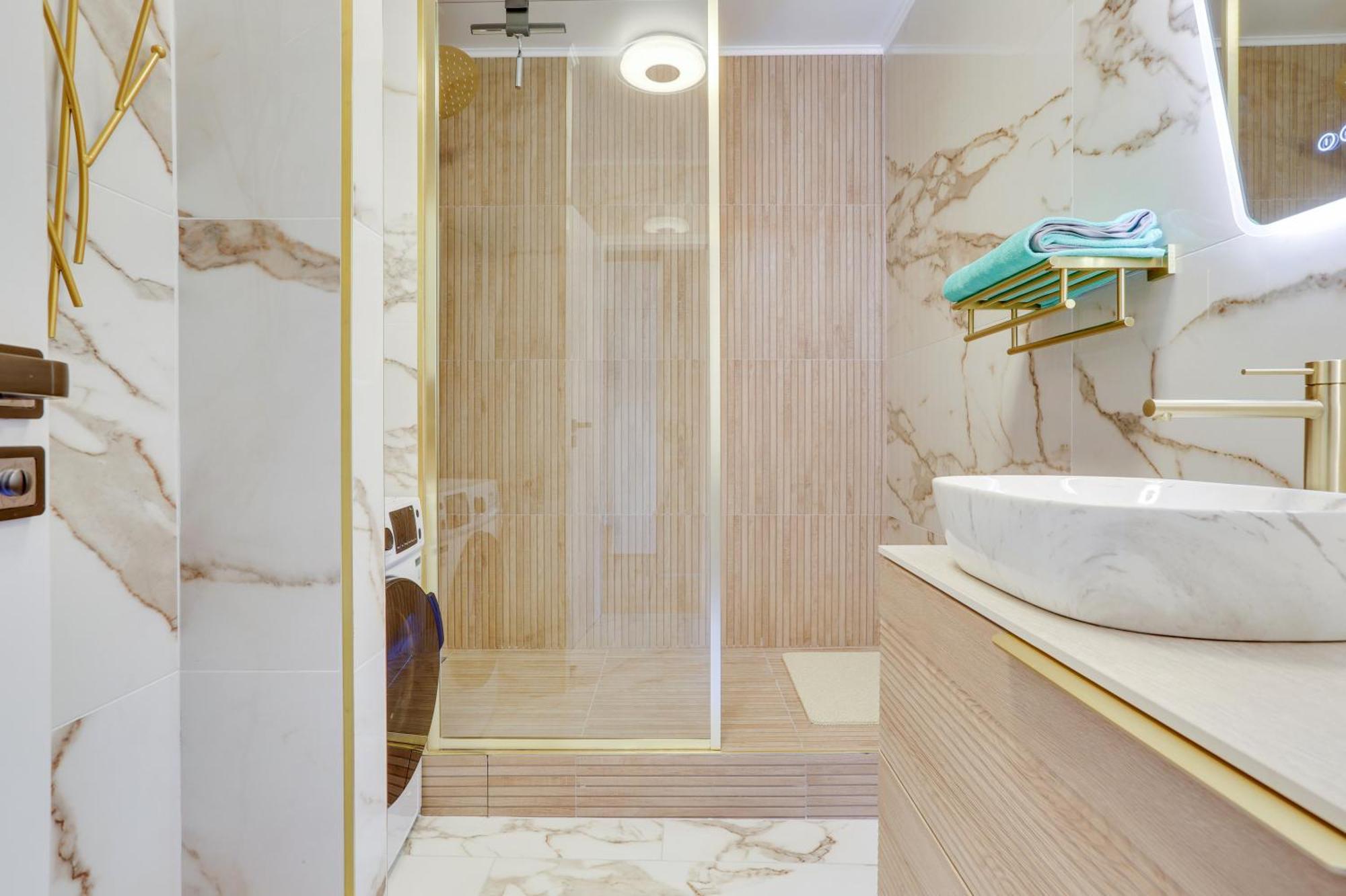 Appartamento Luxury 75m2 With Eiffel Tower View, 1 Min Metro, Parking *