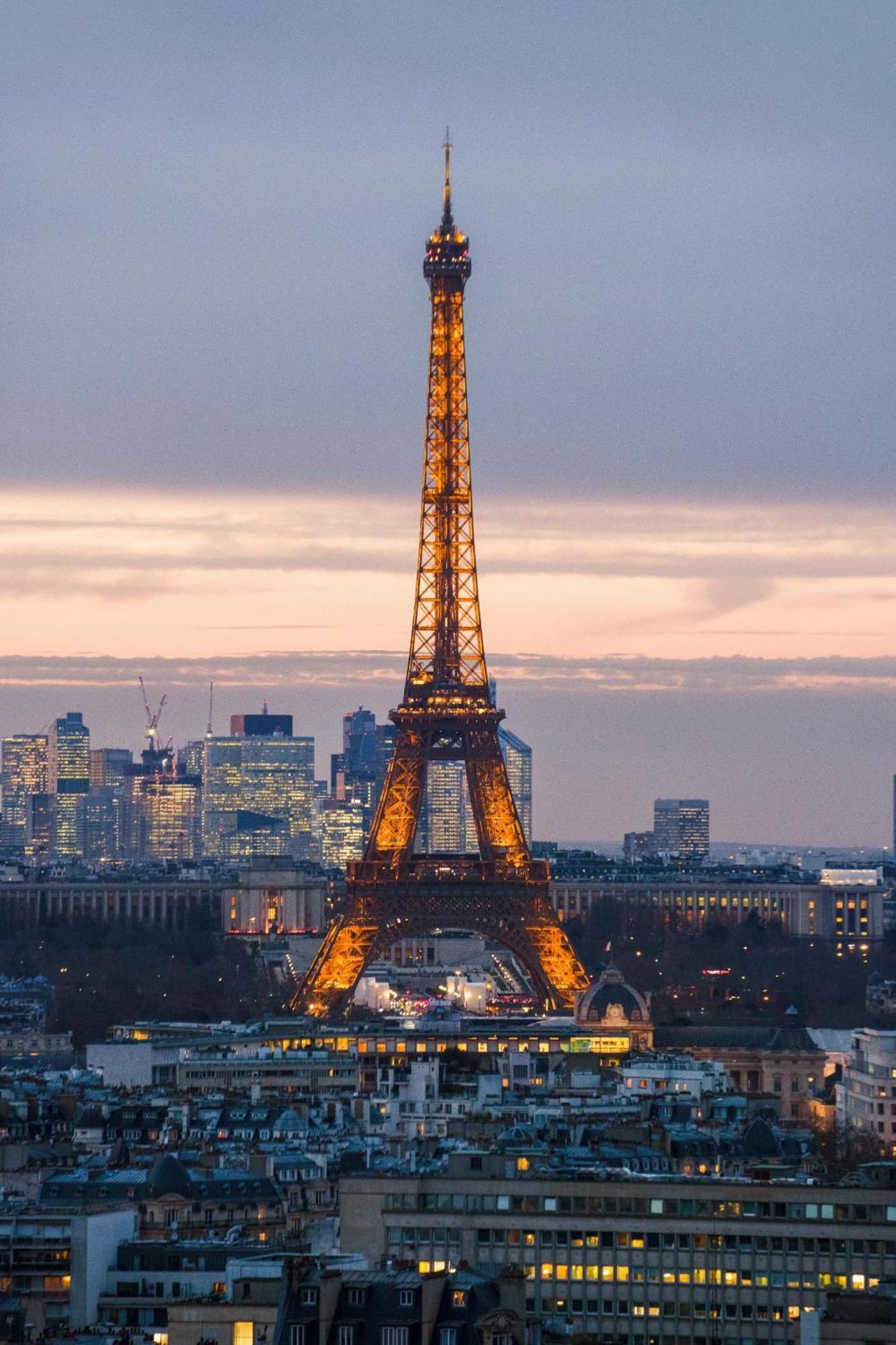 Luxury 75m2 With Eiffel Tower View, 1 Min Metro, Parking Appartamento *
