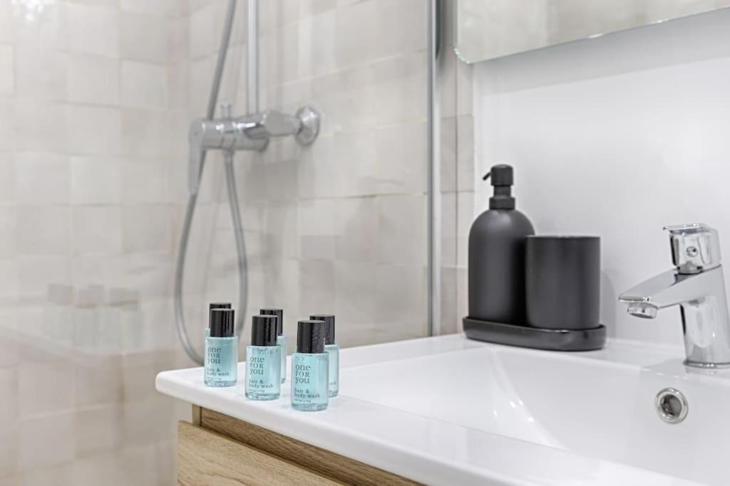 Mykeypers - Design & Cosy Flat 2br Center - Moulin Rouge Appartamento