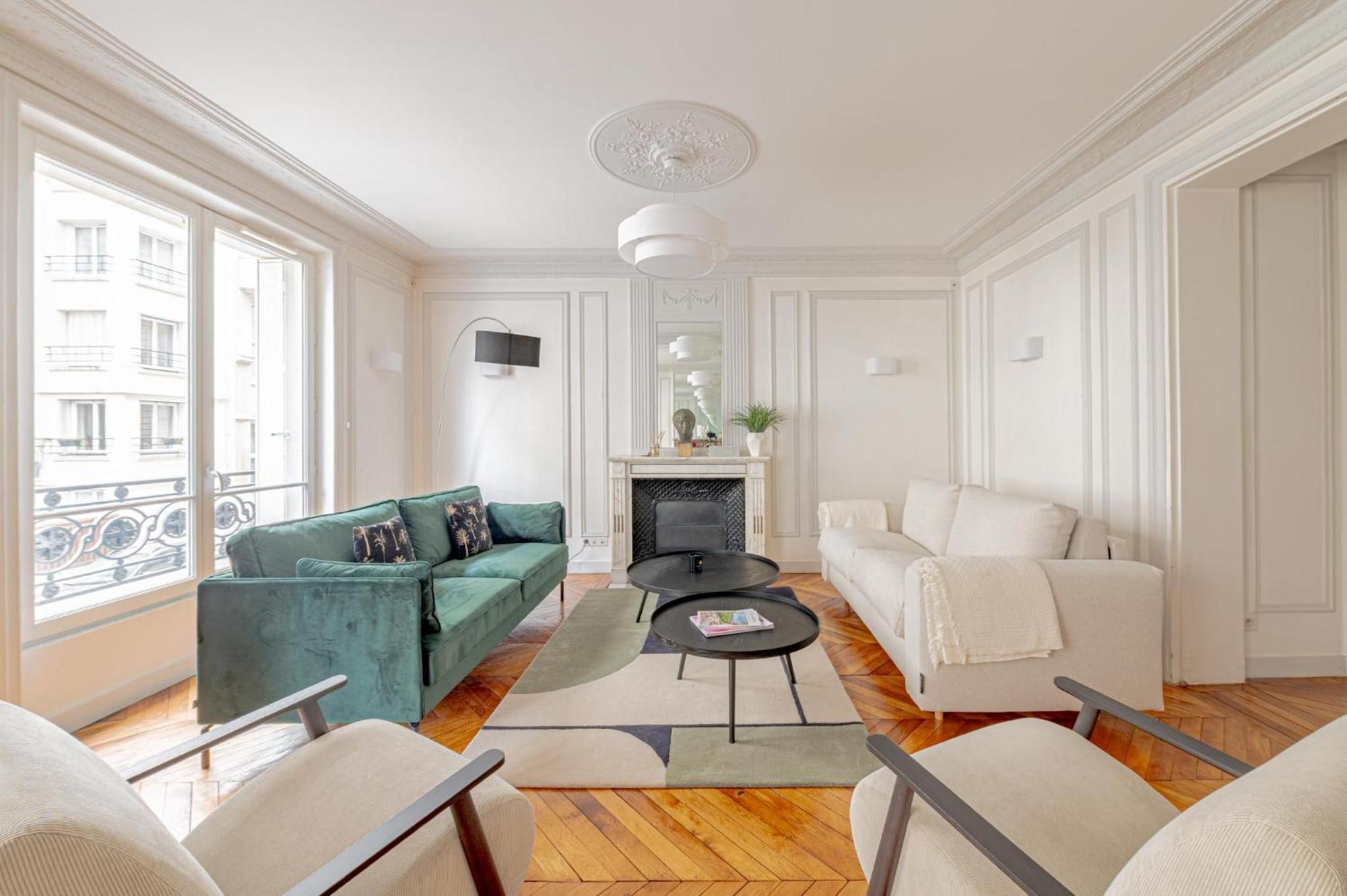 Appartamento Parisian Elegance 2bedr In The 16th Parigi