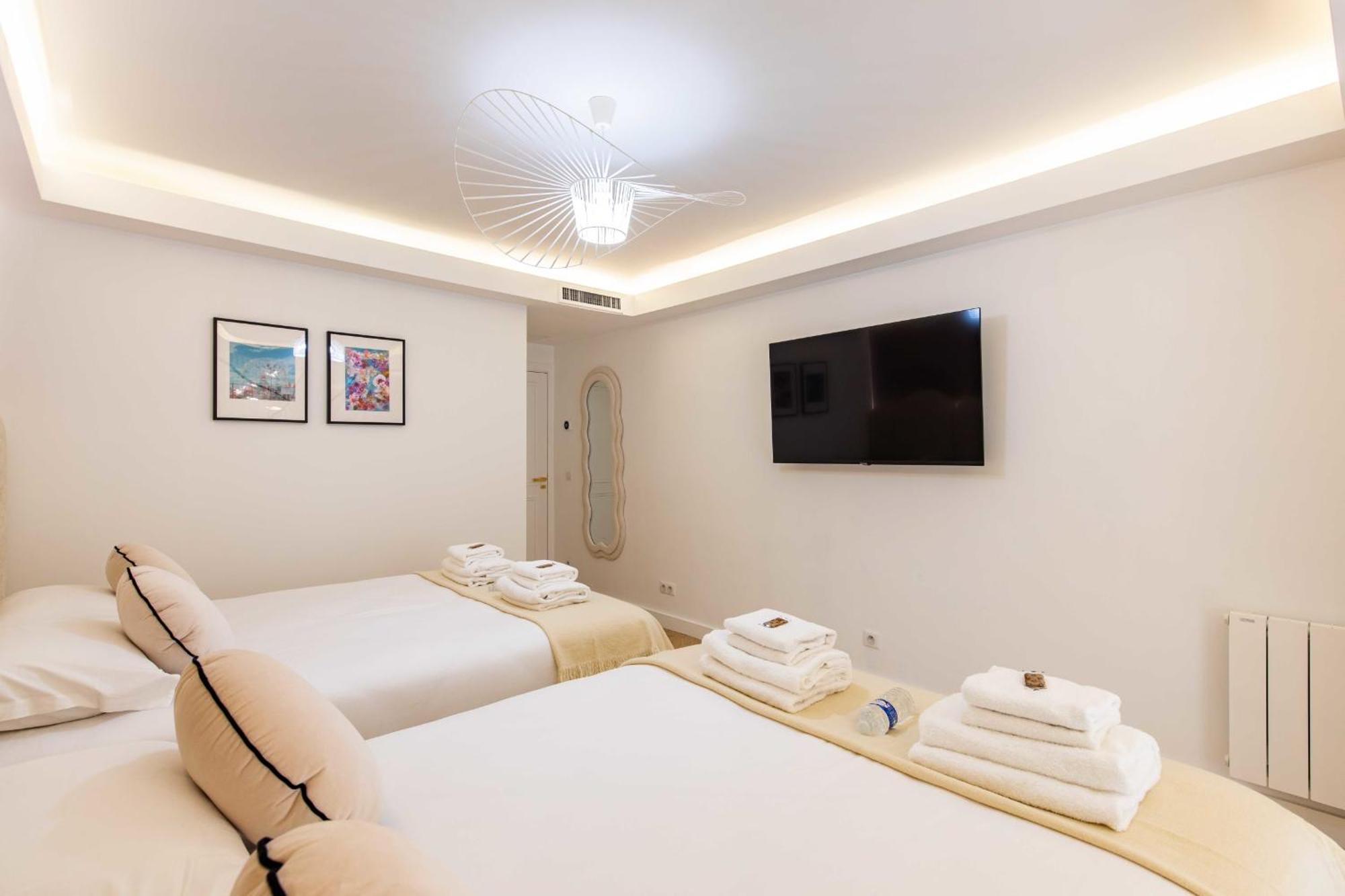 Particulier Luxury -3br 8p - Arc De Triomphe * Parigi