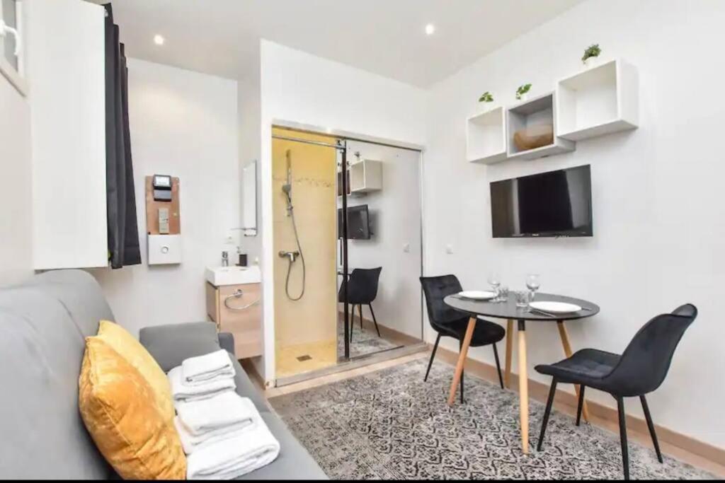 Apartment Studio Special Jo - Pigalle - Montmartre - Republique - 2 Pers Paris