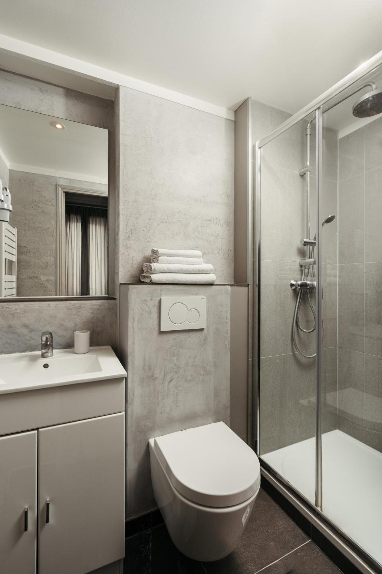 D'argenson Hotel