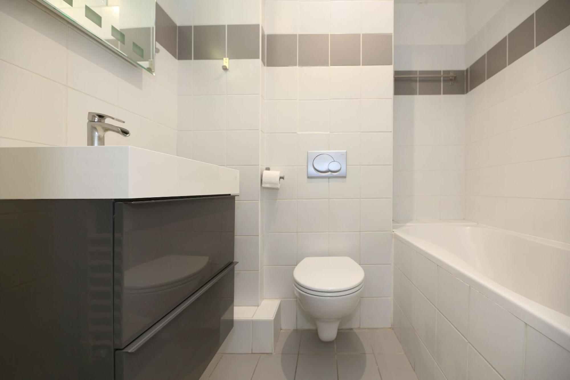 Apartment Service - En Face Du Musee - 5 *