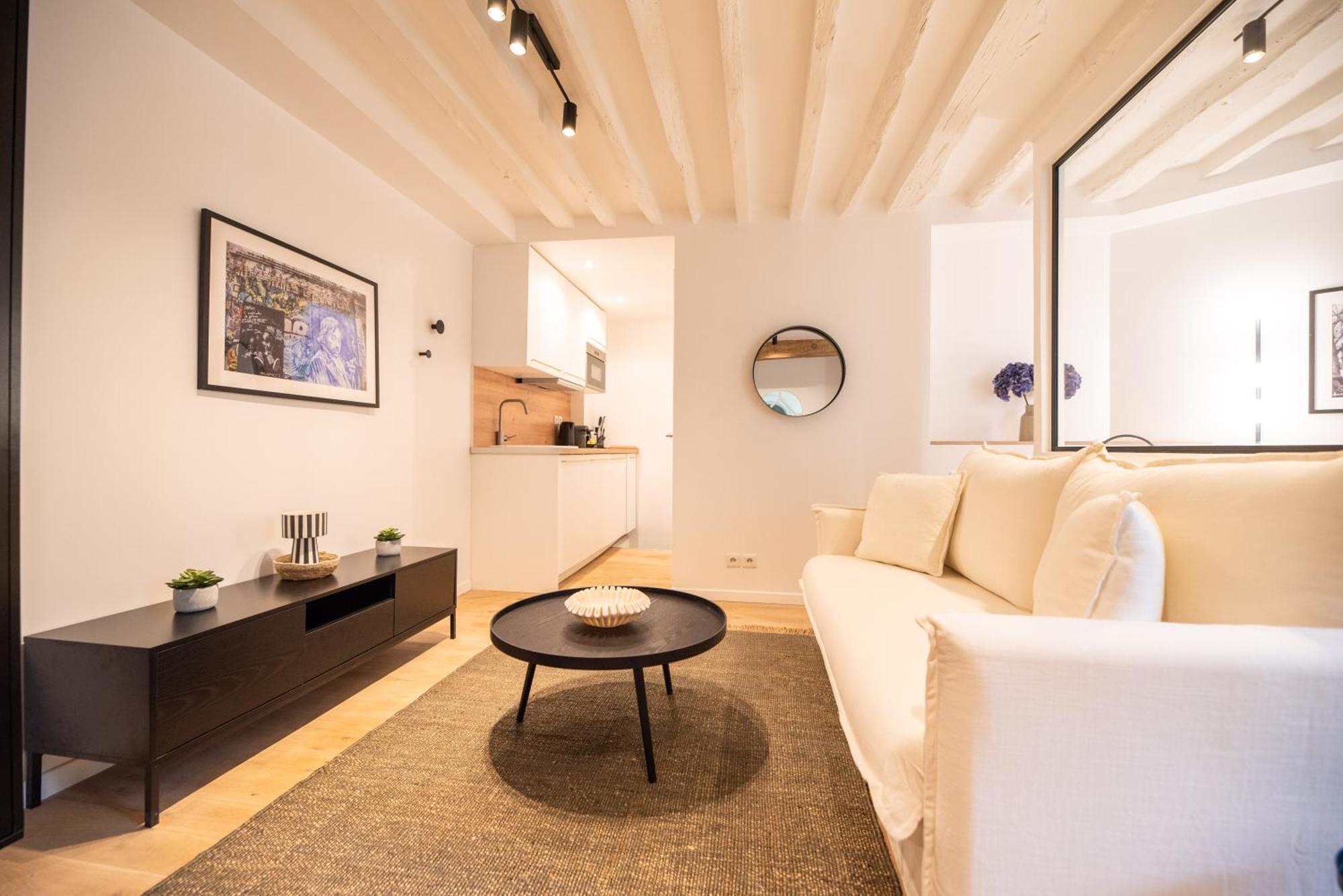 Cosy Nest In Saint Germain