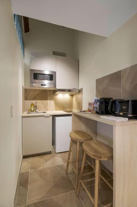 Studio 2pers # Ile St Louis # Bord De Seine * Parigi