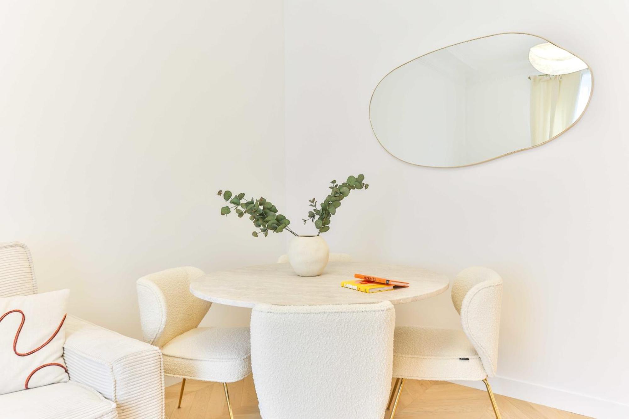 Charming 2br - 6p - Eiffel Tower Appartamento