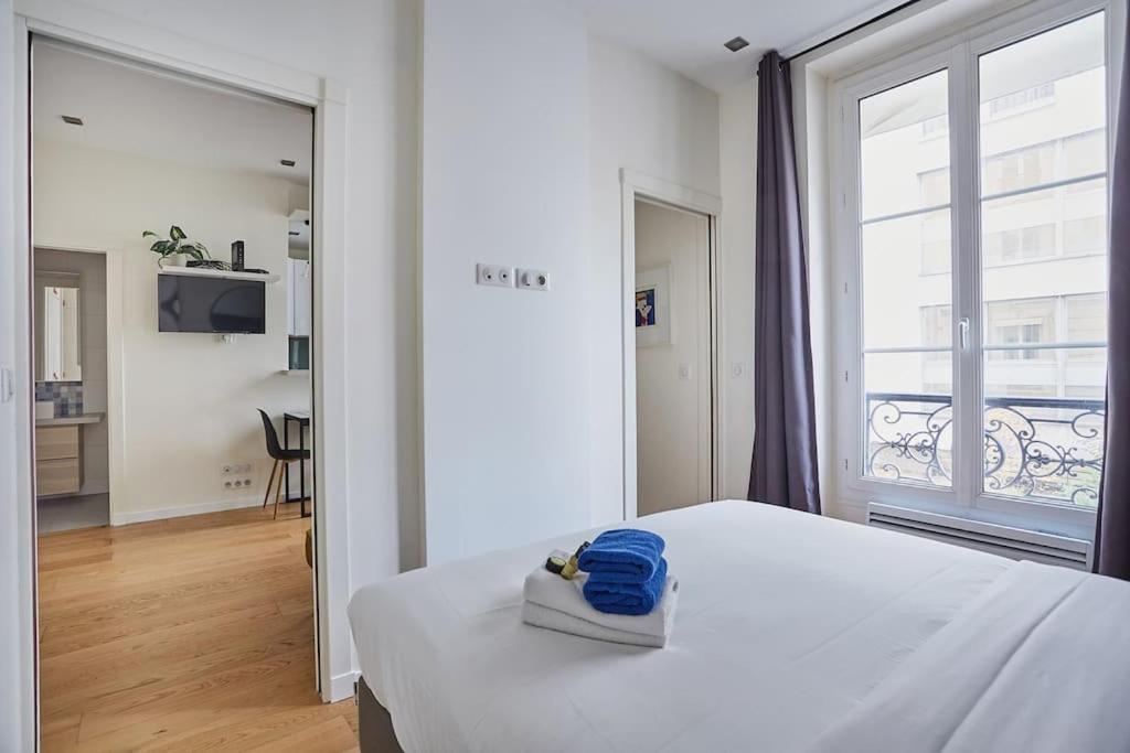 Appartamento Rent A - Alma Parigi