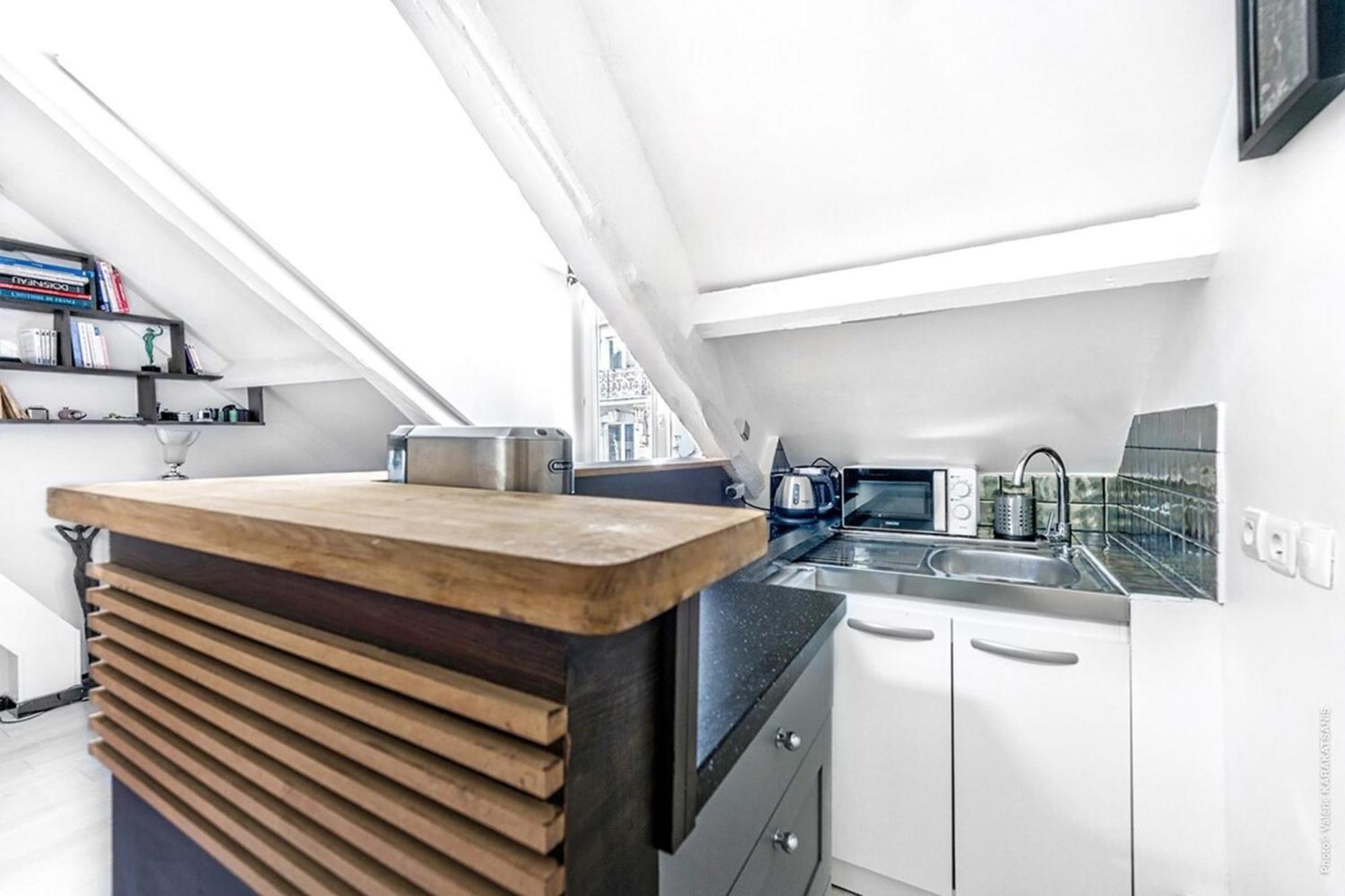Montparnasse - La Gaite 1bdr - B'your