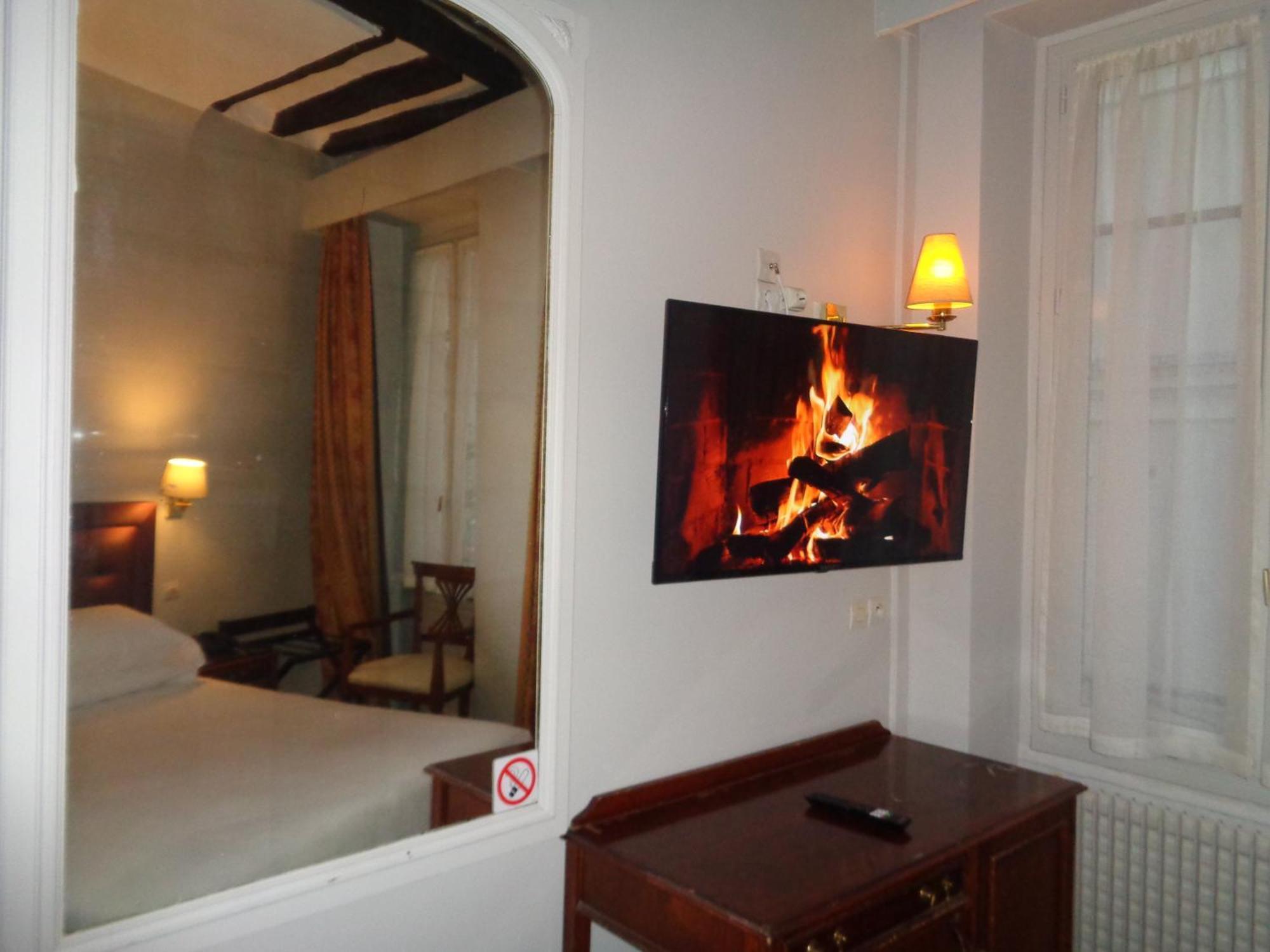 Les Degrés De Notre Dame Hotel