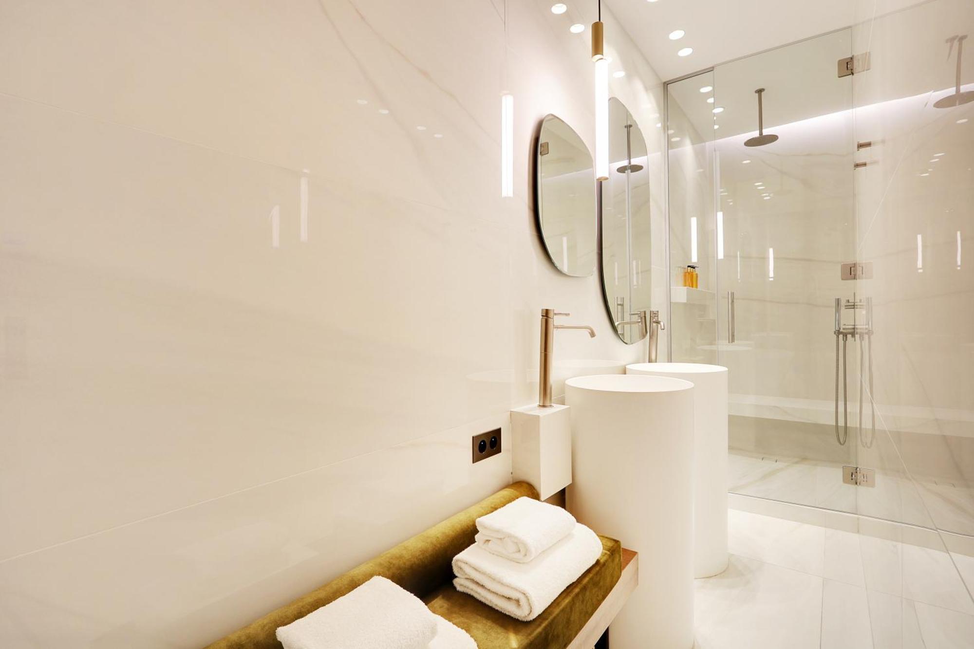 Appartamento Pick A Flat - Champs Elysées Serviced Parigi