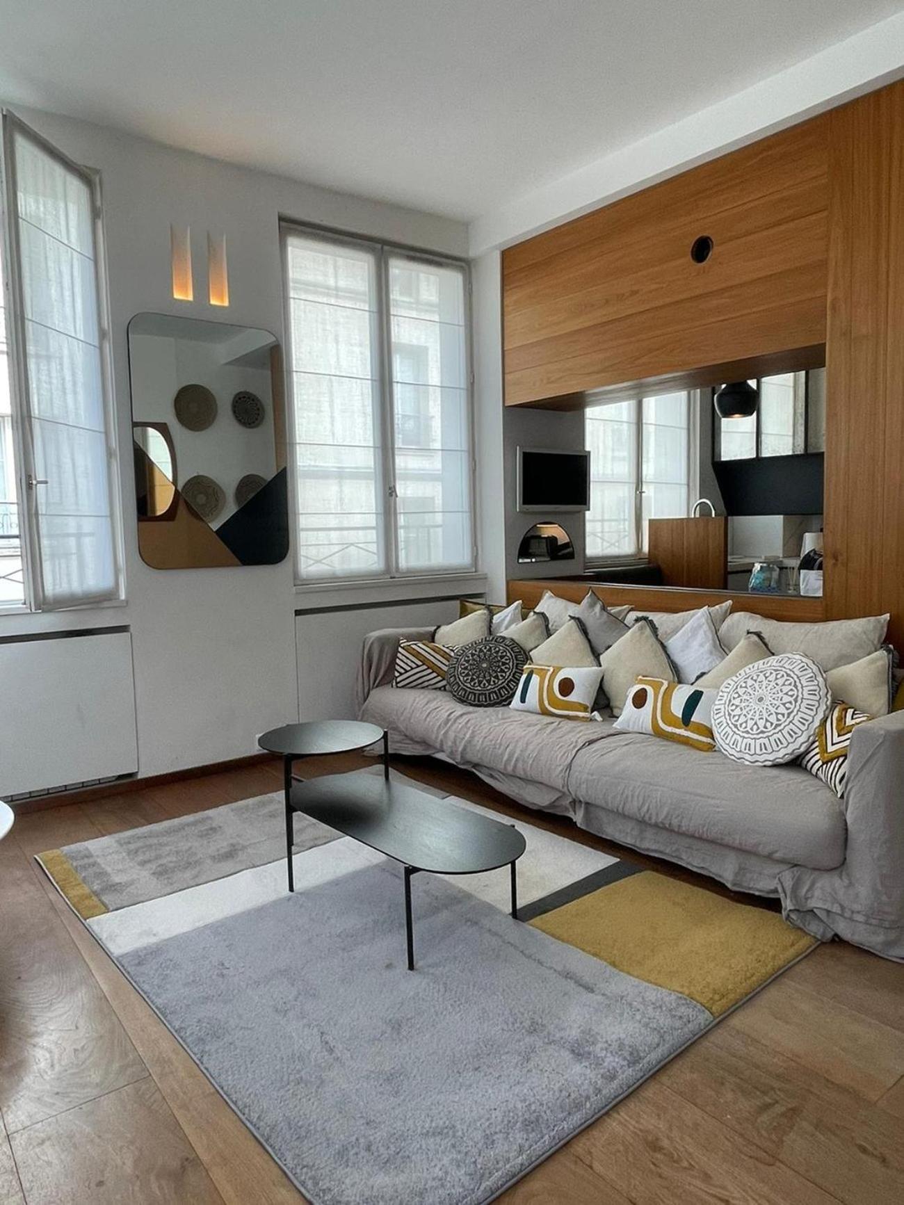 Apartment 155 - Urban Luxury Flat In *