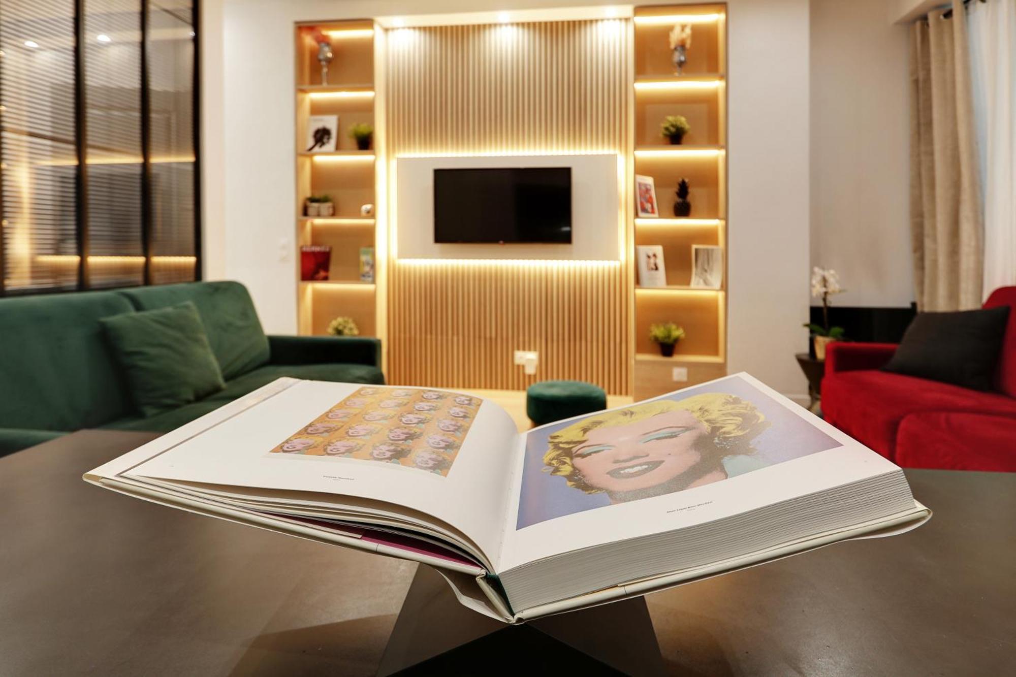Off Majesti In Montmartre - Rue Pierre Fontaine Apartment Paris