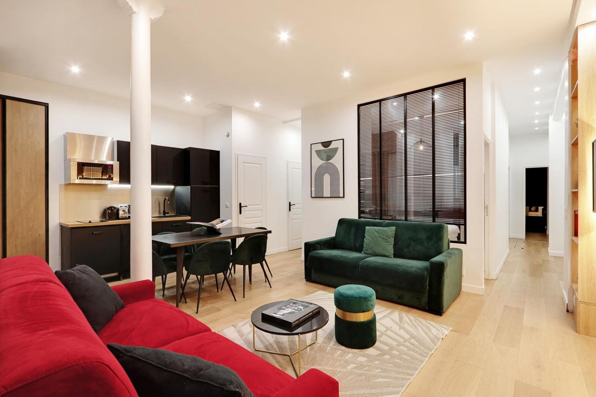 Off Majesti In Montmartre - Rue Pierre Fontaine Apartment Paris