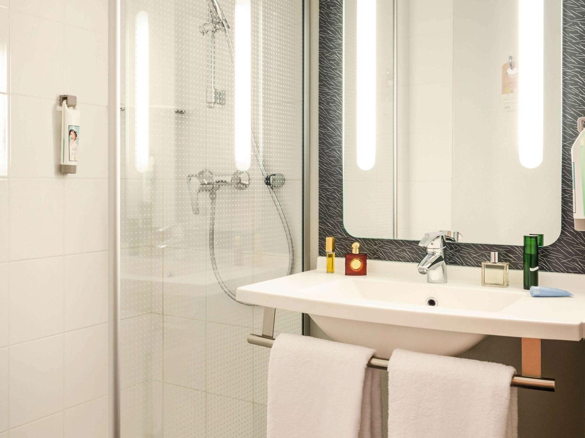 Ibis 17 Clichy-batignolles
