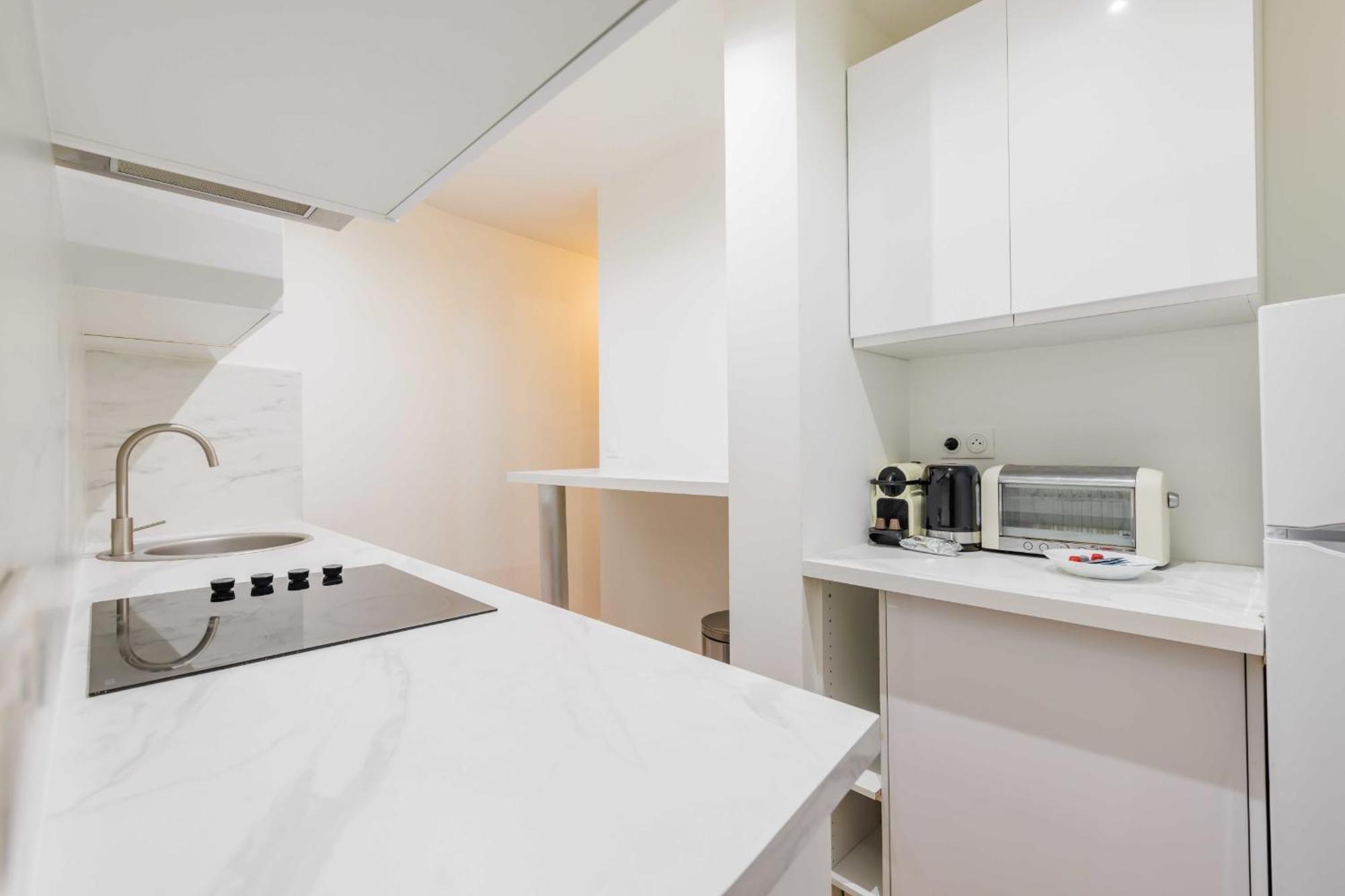 Appartamento Chic Parisian Retreat - Porte De Montreuil - 2 *