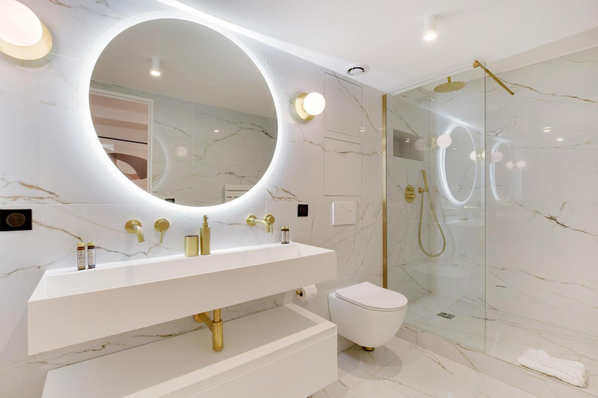 Incroyable - 3br-8p - Pl De La Nation Parigi