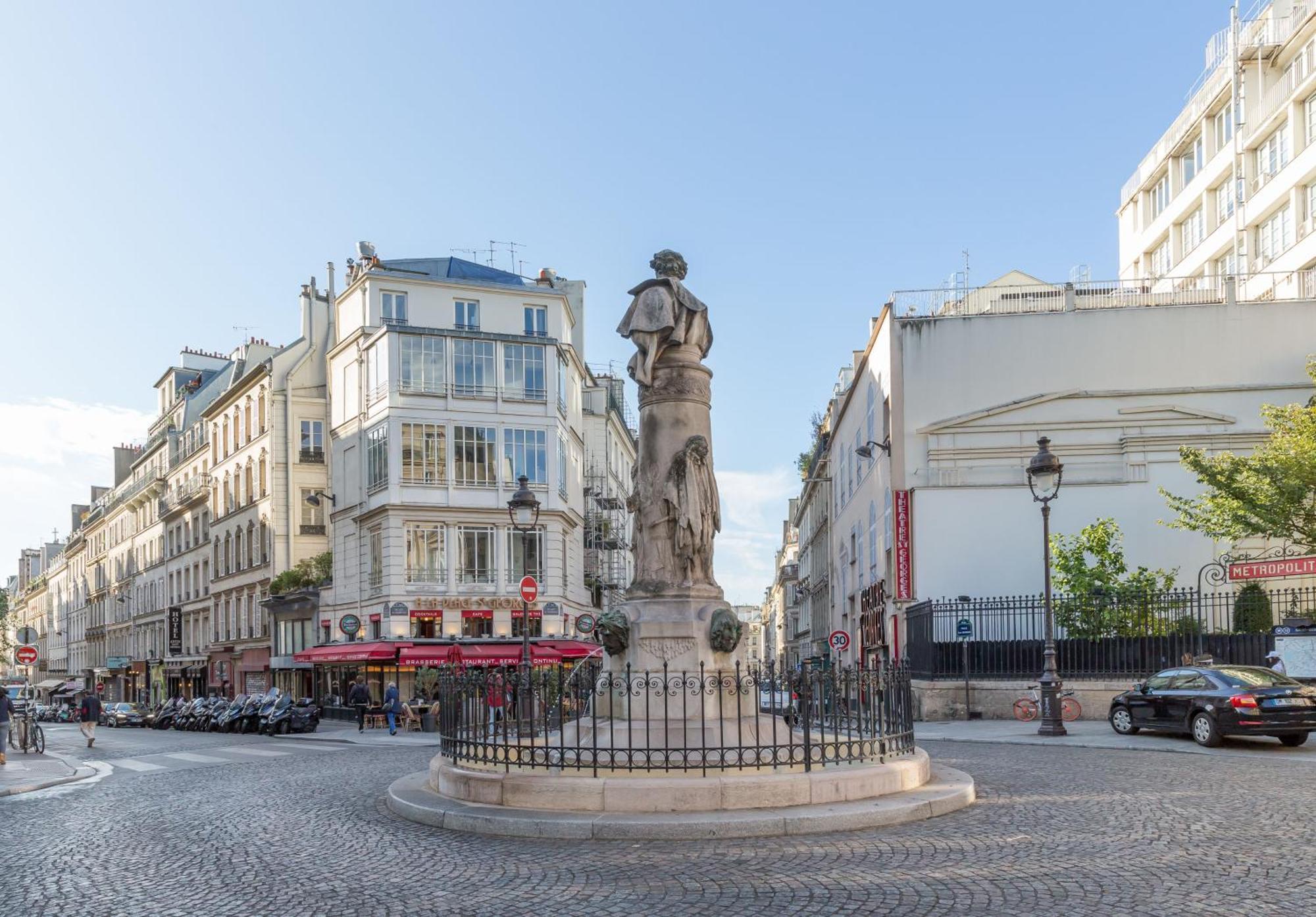 Appartamento Veeve - Classical Features In The 9th Parigi