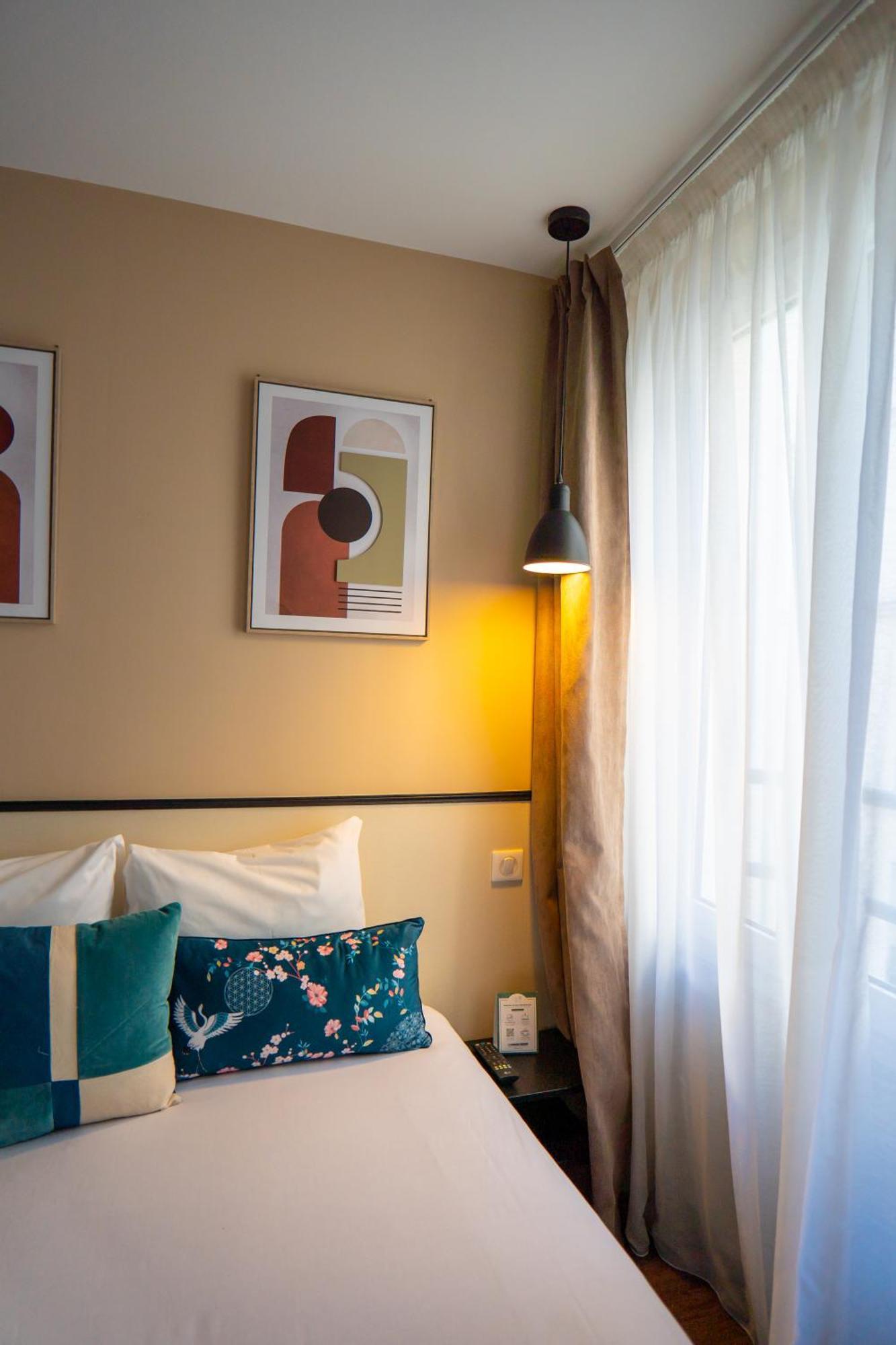 Lilas Blanc Hotel Paris