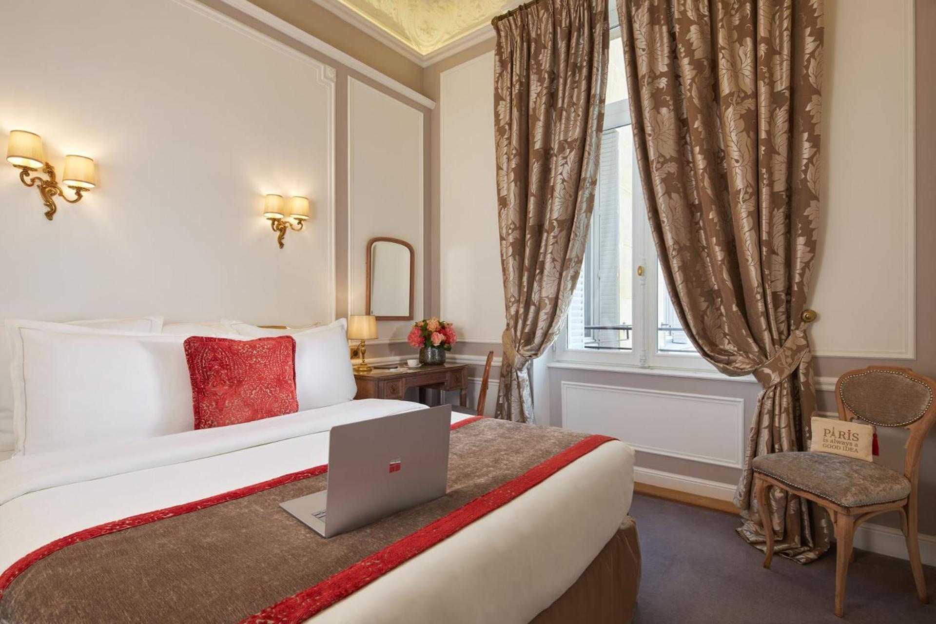 Regina Louvre Hotel Paris