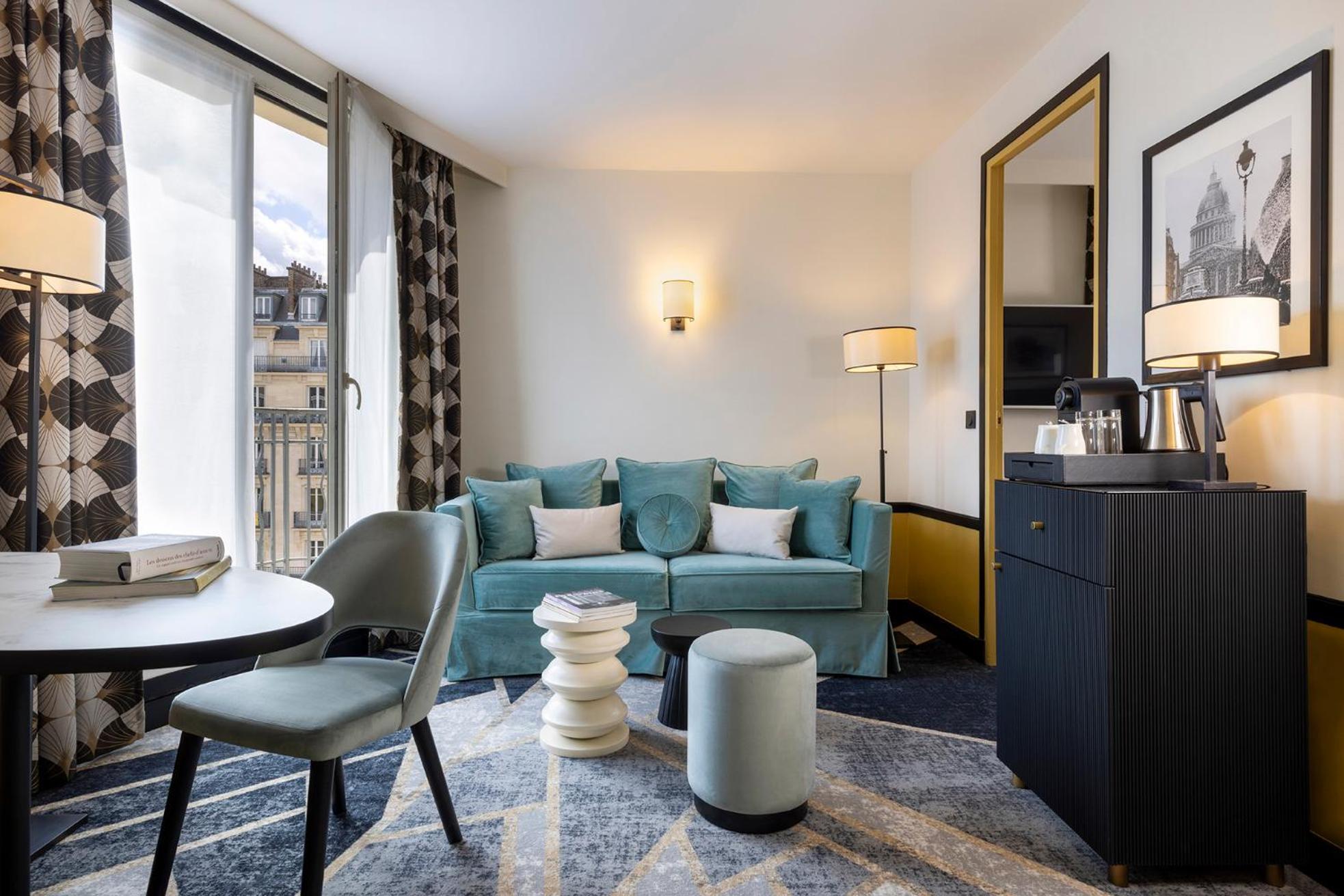 Aiglon Hotel 4*