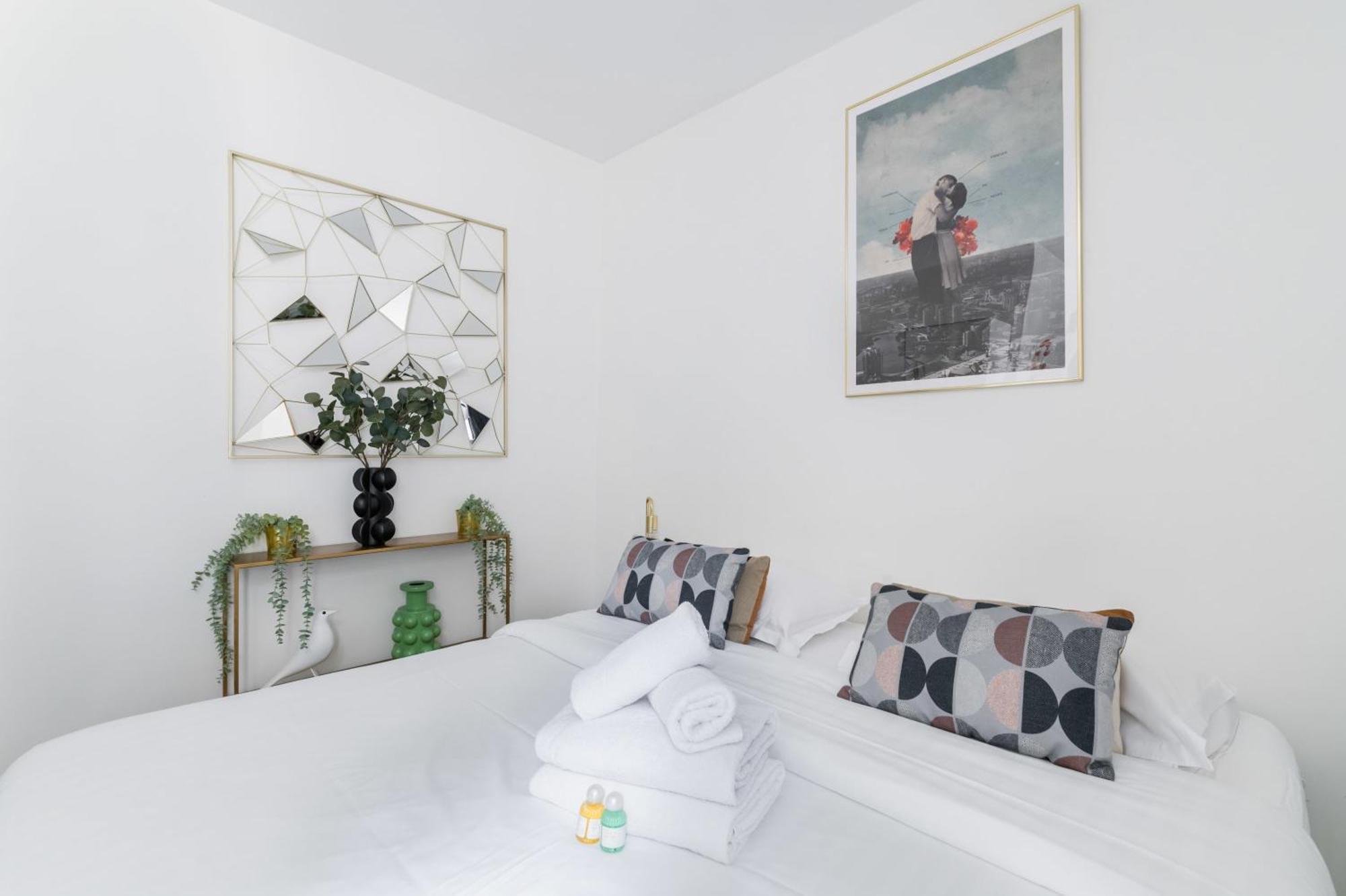 Studio Lumineux Et Bien Equipe A 15 - 2p - Flat-guest Parigi